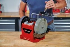 TC-WG 200 -Gartenwerkzeuge Geschäft example usage 138