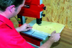 TC-SB 200/1 -Gartenwerkzeuge Geschäft example usage 159