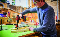 TE-CD 18/40 Li BL (2x2,0Ah) -Gartenwerkzeuge Geschäft example usage 161