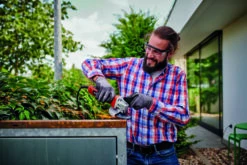 TC-AG 125/850 -Gartenwerkzeuge Geschäft example usage 275