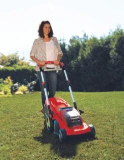 RASARRO 36/38 (2x4 Ah) -Gartenwerkzeuge Geschäft example usage 405