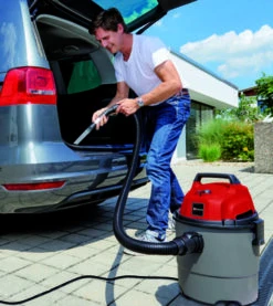 TC-VC 1815 15 TC-VC 1815 -Gartenwerkzeuge Geschäft example usage 6